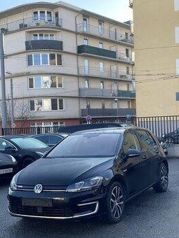 Volkswagen e-Golf,  egolf elektro dojezd 220km ACC Ojeté, 6/