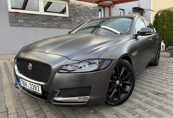 Jaguar XF 2.0d výborný stav