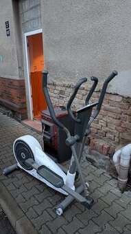 Eliptický trenažér