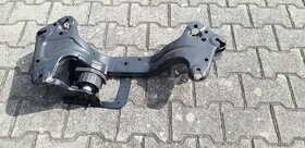 Prodám držák převodovky s rozvodovkou BMW X5 e53