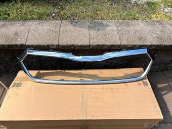 Rámeček masky  Škoda Octavia IV (2019 - 2024) stříbrný