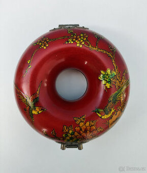 Vintage asijská lakovaná dřevěná krabička na šperky