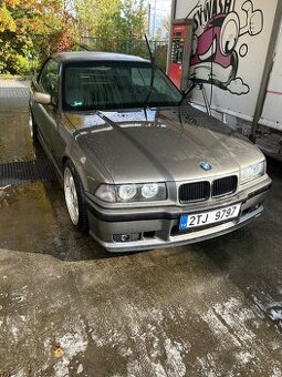 BMW E36 cabrio 320i - 1