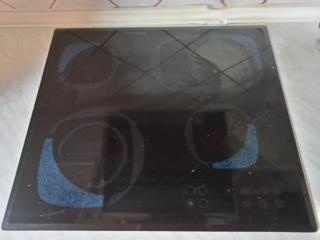 Varná sklokeramická deska značka Electrolux