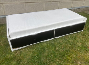 Postel Ikea Flaxa 90x200cm, rošt, vysoká matrace, šuplíky