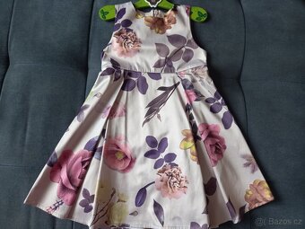 Slavnostní šaty Next vel. 98