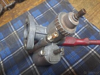 Jawa 250 559 Panelka - karburátor Jikov 2926SD11b sytič