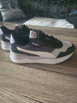 Dámské tenisky Puma