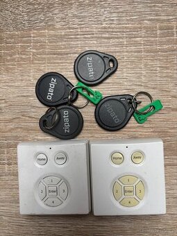 rfid z-wave klávesnice zipato s rfid čipy