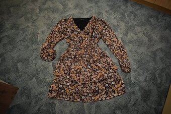 Květinové šaty, šatičky S/36 Amisu