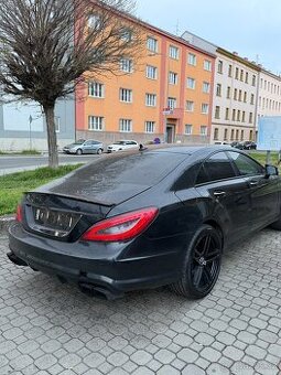 Alu kola Disky AMG kola r20