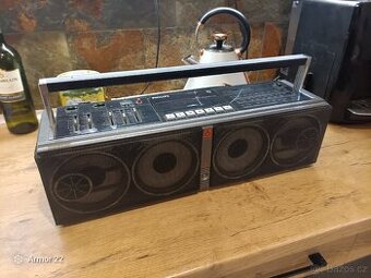 Philips D8349 Cu-Booster Boombox