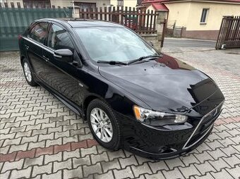 Mitsubishi Lancer 1.6 86kW 2015 98212km 1.majitel TAŽNÉ ihne