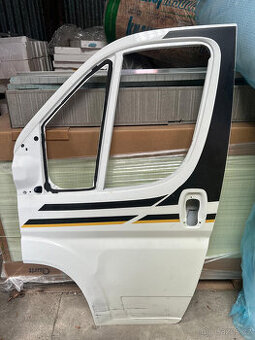 Přední dveře Fiat Ducato
