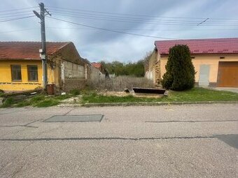 Stavební pozemek 1105m2 UH. BROD - HAVŘICE
