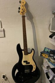 eletrická bass kytara fender squier - 1