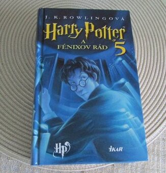 kniha Harry Potter fenixuv řád