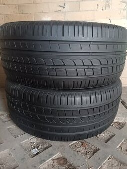 Letní pneu 235/45/17 Pirelli P Zero Rosso