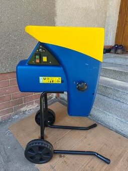 Prodám elektrický Válcový drtič EINHELL ELH 2501