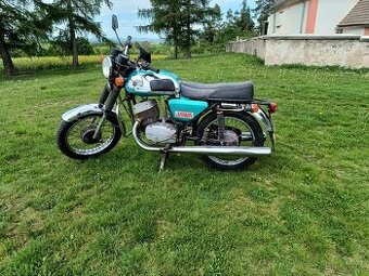 Krásná Jawa 350