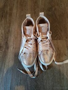 Guess kotníkové boty růžové třpitivé vel. 39