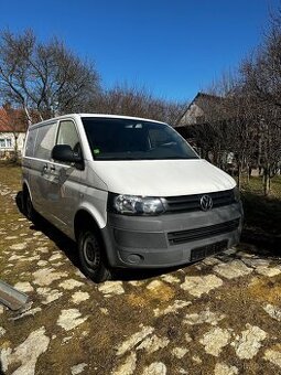 Vw T5 103 kW, dvoje posuvky,AC,Navi,BT tažné,2012
