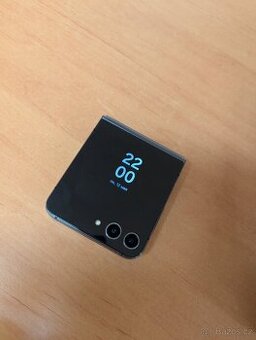 Samsung z flip5 512gb