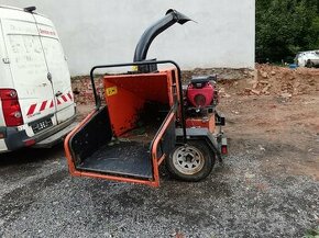 Otočný štěpkovač Bear Cat CH 8670H MOTOR HONDA - 1