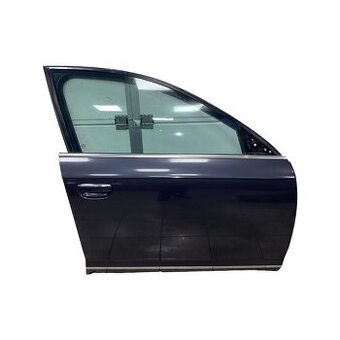 Pravé přední dveře LZ7Q Audi A6 4F FL r.v. 2010