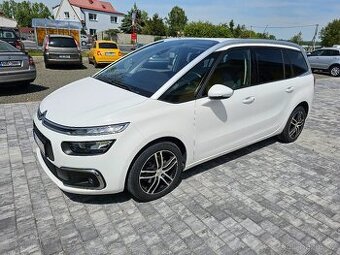 Citroën C4 SpaceTourer, 2.0 HDI 120 KW, 7 míst