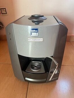 Kávovar Lavazza Blue