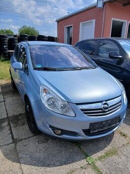 OPEL CORSA 1.4i rok 2010 nová STK 6/2027 pěkný stav