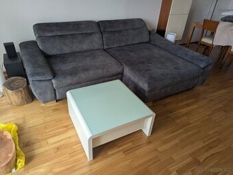 Konferenční stolek bílý, XXXLutz, vč. krycího skla