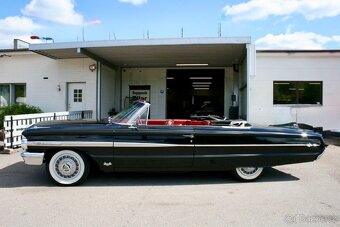 1964 Ford Galaxie 500 XL Convertible