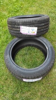 prodám pneu 245/45 18"