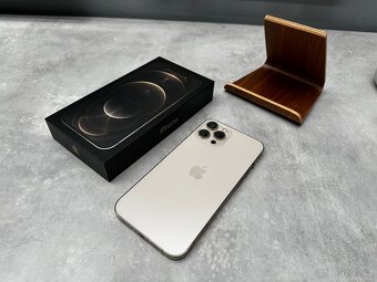 Apple iPhone 12 Pro Max - 256 GB Zlatý + dárky