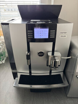 Kávovar Jura Giga X3 Professional