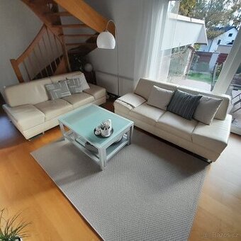 Moderní kožená sedací souprava INÉ MONACO.