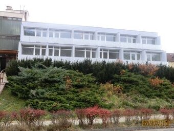 Prodej nebo pronájem prostoru v Luhačovicích