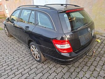 Mercedes C 220 CDI rok 2010 bez motoru,převodovky