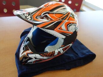 JUNIOR helma AIROH -TOP STAV