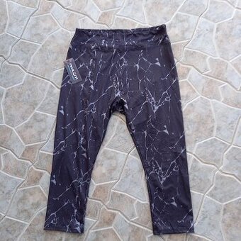 Dámské sportovní leginy capri  vel. XL-XXL nové