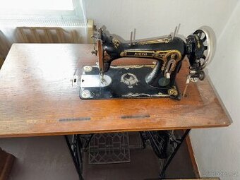 Šicí stroj Minerva