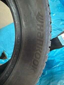 Zimní pneumatiky 235/55 R17 99 H Hankook Winter icept evo3