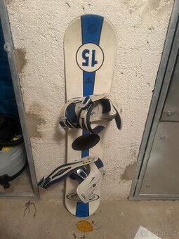 Snowboard a boty