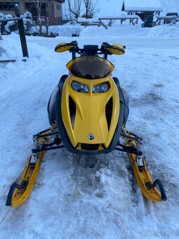 Ski doo mxz 550F r.v 2006