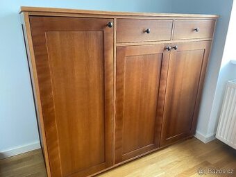 K BILLY IKEA šatní skříň