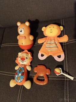 hračky pro nejmenší