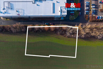 Prodej komerčního pozemku, 2777 m², Chrudim