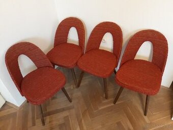 Židle design Antonína Šumana